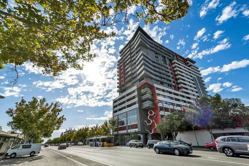 City Apartment Free Parking Cityview Pool Gym Adelaide